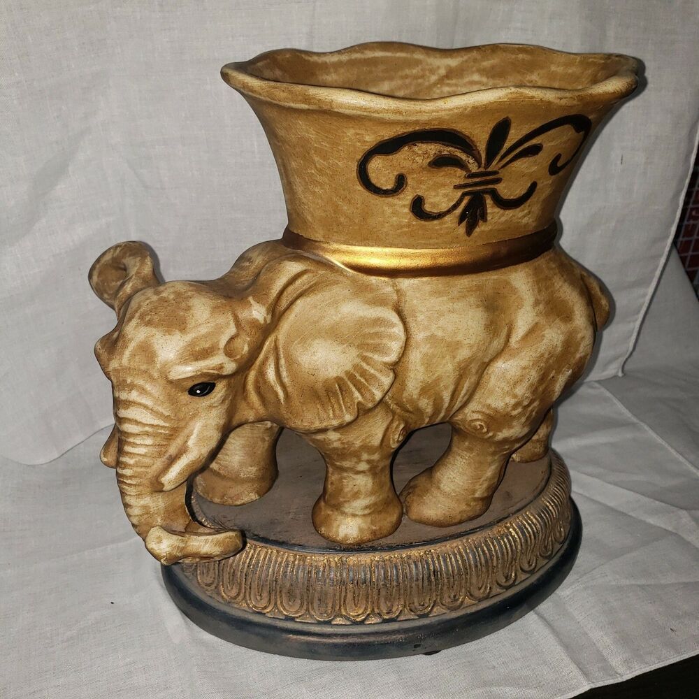 Ceramic Boho Decorative Elephant Figurine Vase Planter Home Decor 8,5" H x 8,5"W